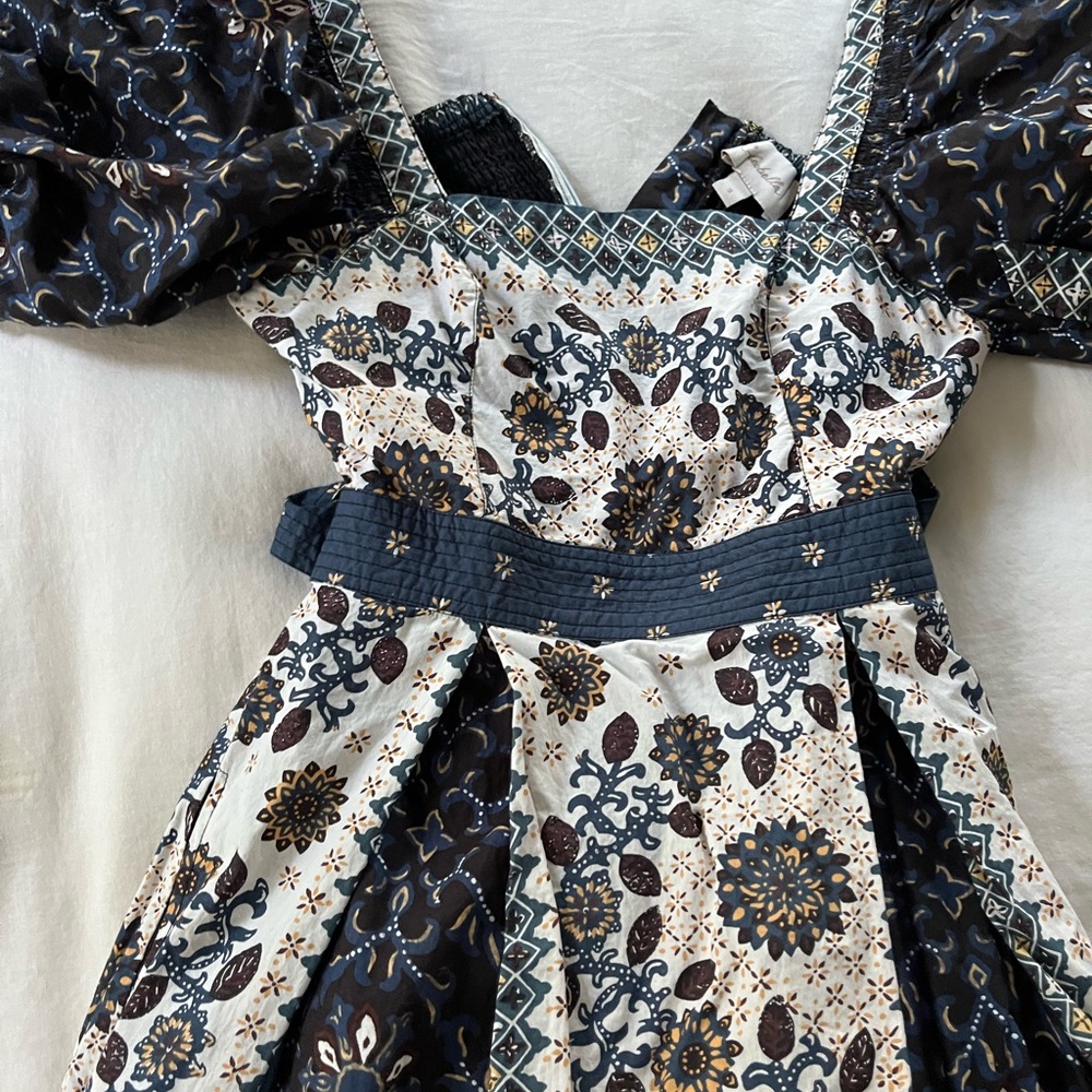 Cleobella Elegant Floral Maxi Dress with Puff Sleeves - Picture 2 of 5